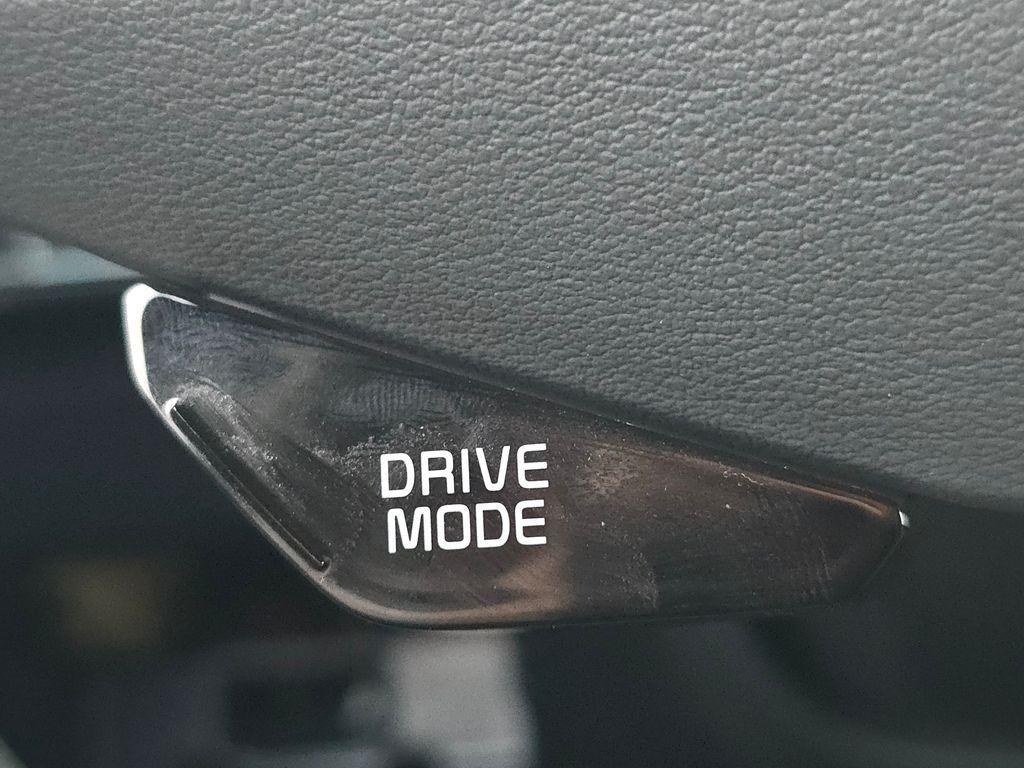 new 2025 Kia Niro car, priced at $25,825