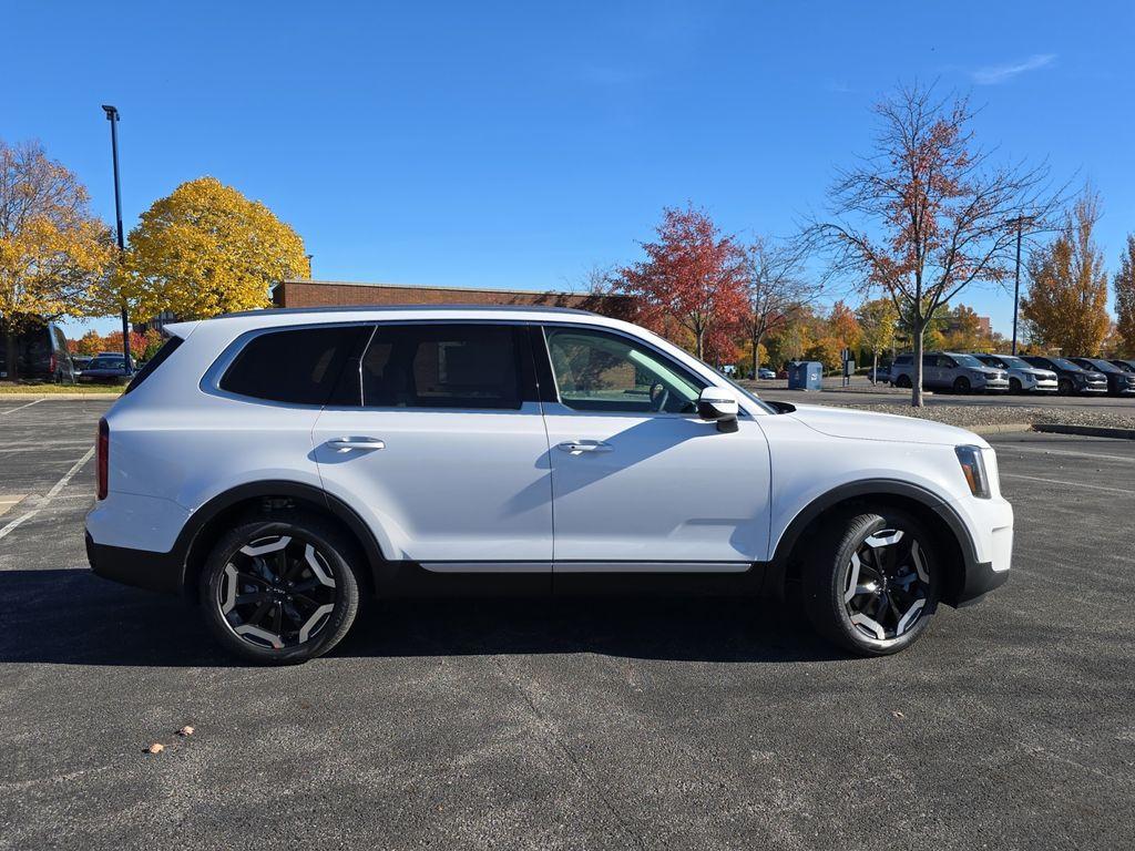 new 2025 Kia Telluride car, priced at $39,234