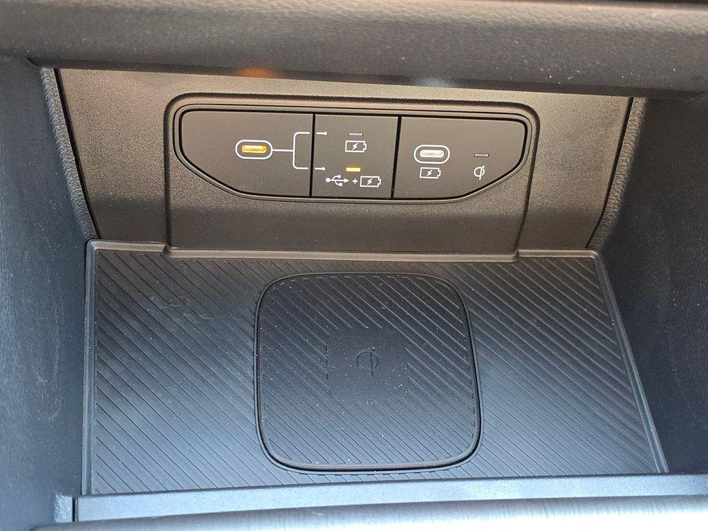 new 2026 Kia Sportage car, priced at $32,386