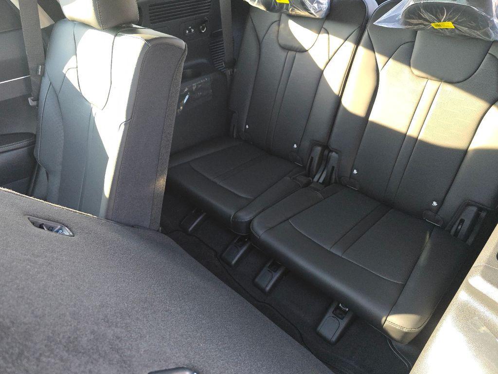 new 2026 Kia Sorento car, priced at $34,789