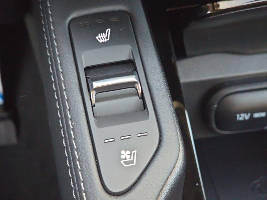 new 2025 Kia Telluride car, priced at $49,164