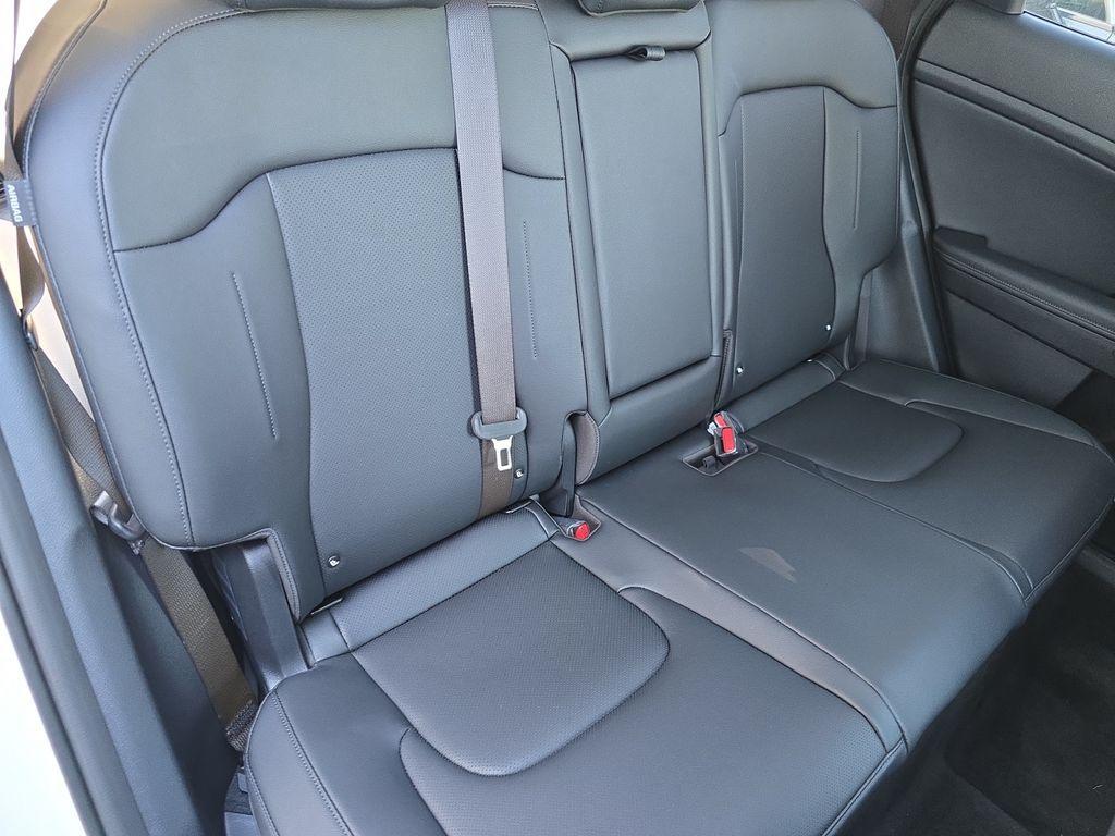 new 2025 Kia Sportage Hybrid car, priced at $30,421