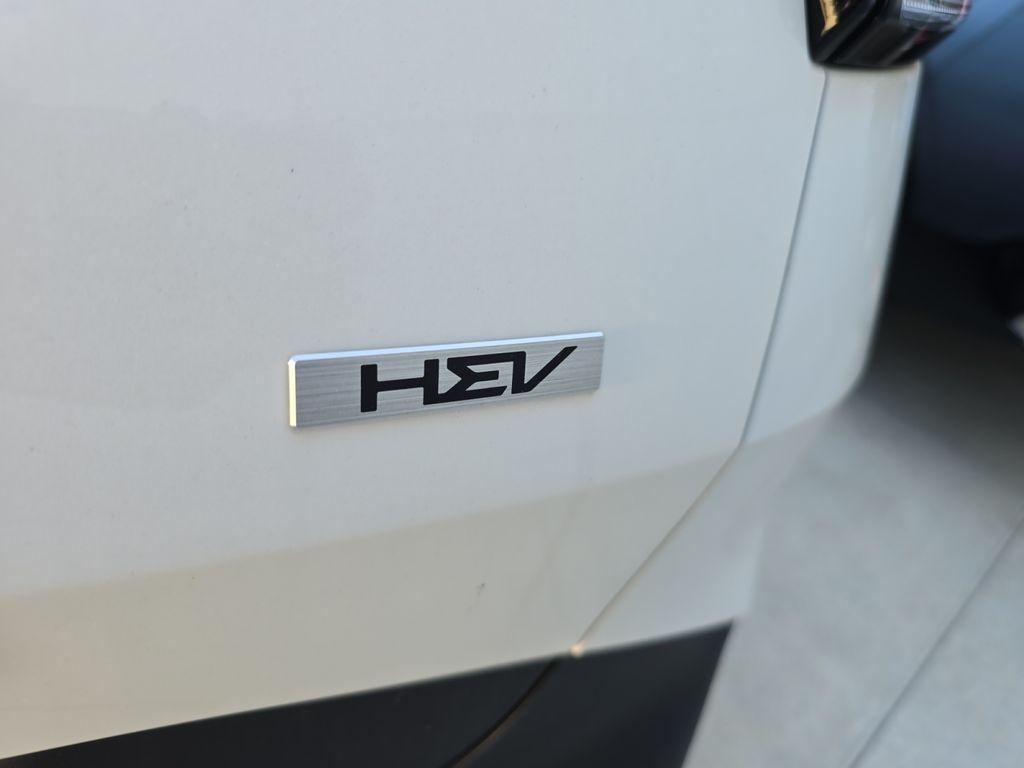 new 2025 Kia Sportage Hybrid car, priced at $30,421