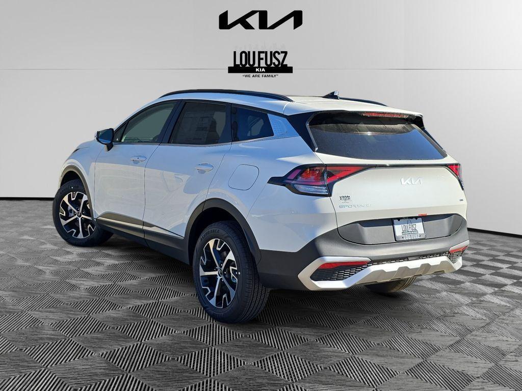 new 2025 Kia Sportage Hybrid car, priced at $30,421