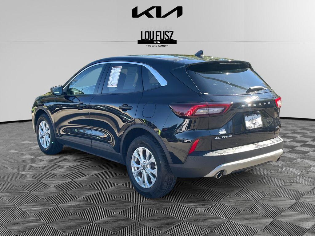 used 2023 Ford Escape car, priced at $21,655