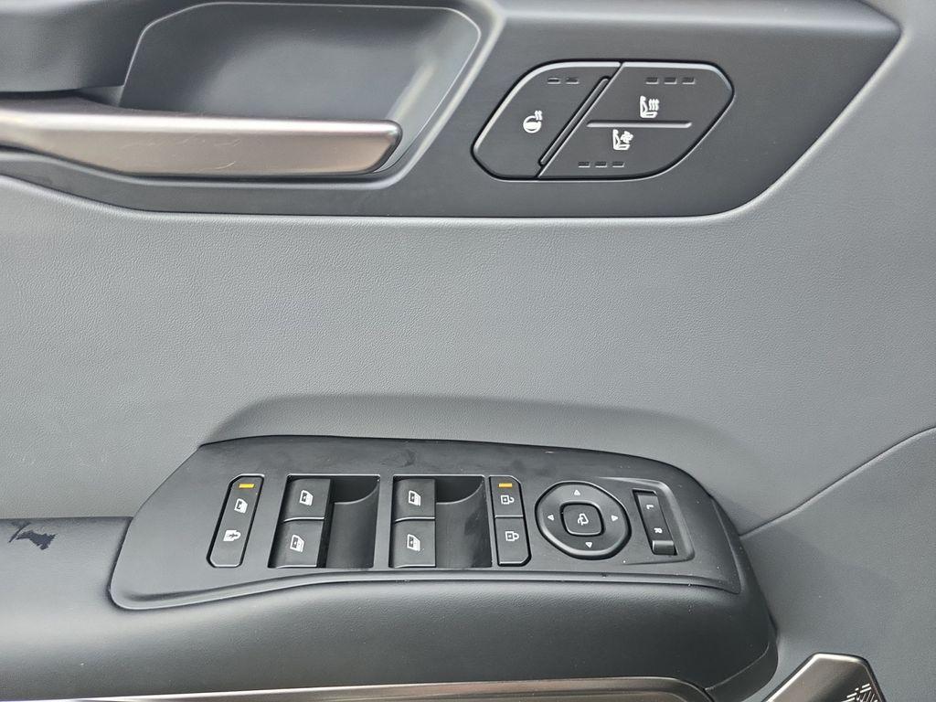 used 2024 Kia EV9 car, priced at $38,869