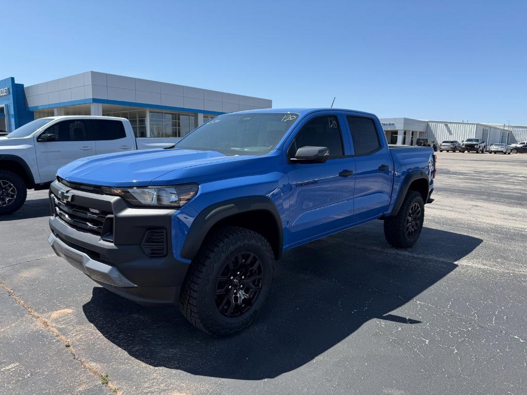new 2025 Chevrolet Colorado car, priced at $44,685