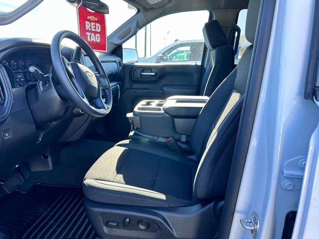 new 2025 Chevrolet Silverado 1500 car, priced at $48,200