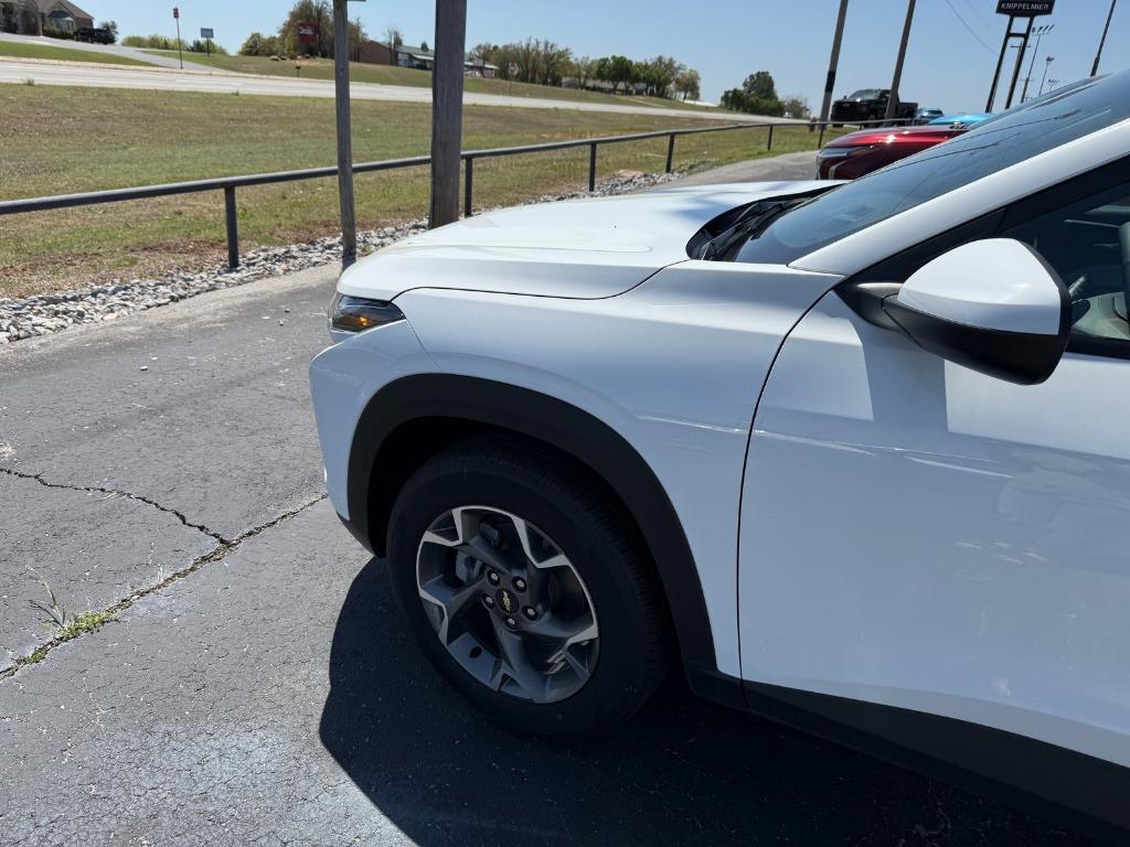 new 2025 Chevrolet Trax car, priced at $24,924