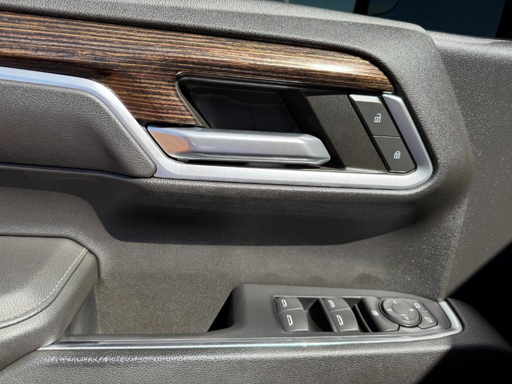 used 2022 GMC Sierra 1500 car, priced at $41,920