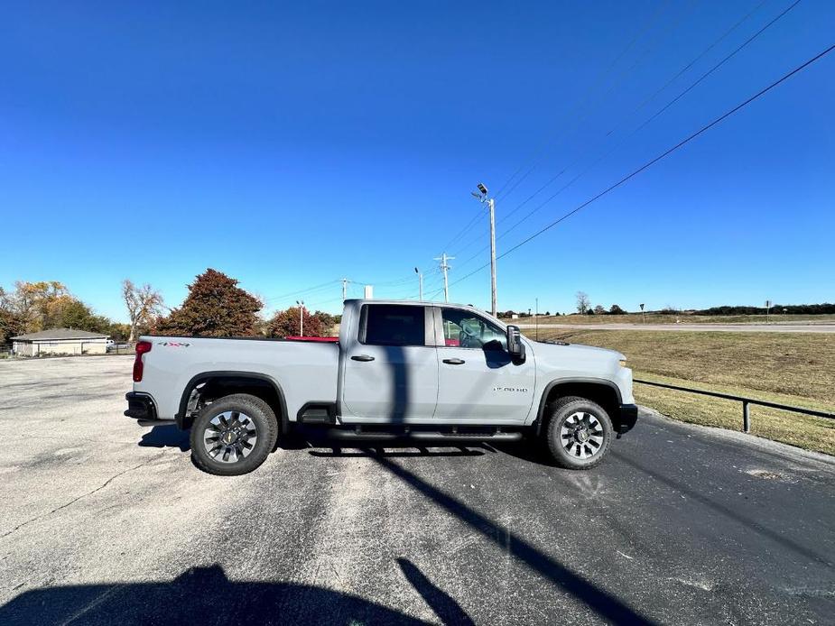 new 2025 Chevrolet Silverado 2500 car, priced at $57,600