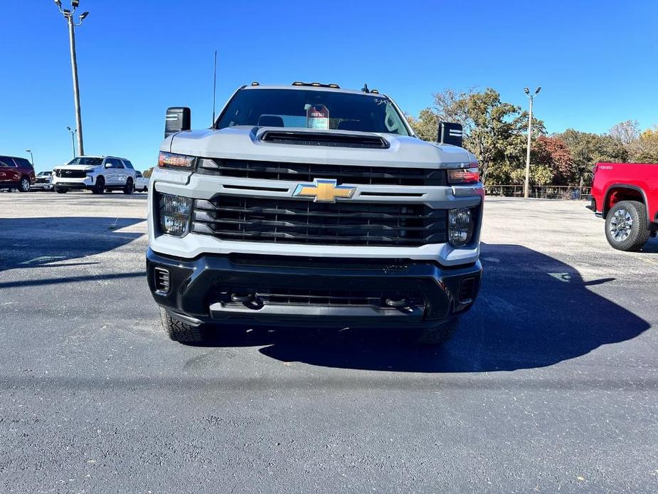 new 2025 Chevrolet Silverado 2500 car, priced at $57,600