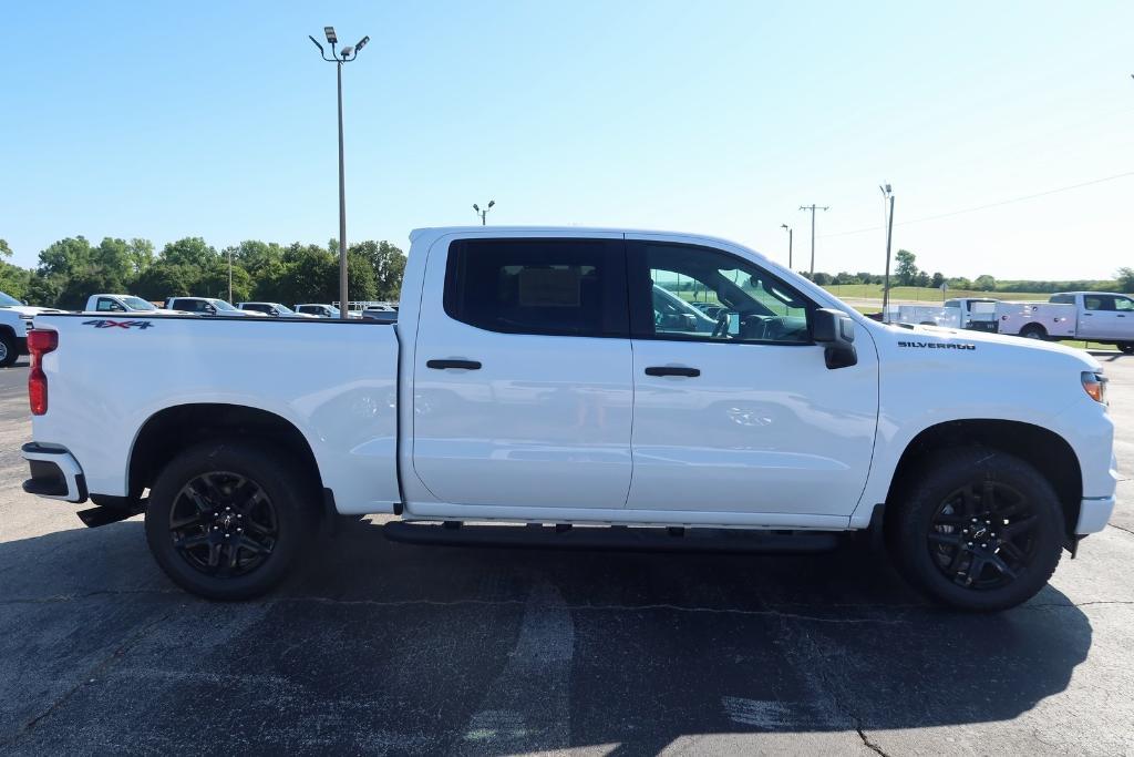 new 2025 Chevrolet Silverado 1500 car, priced at $46,126