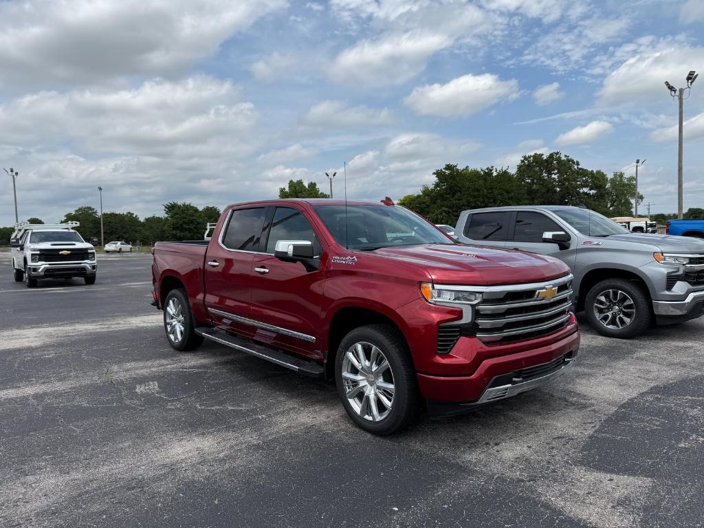 new 2025 Chevrolet Silverado 1500 car, priced at $70,805