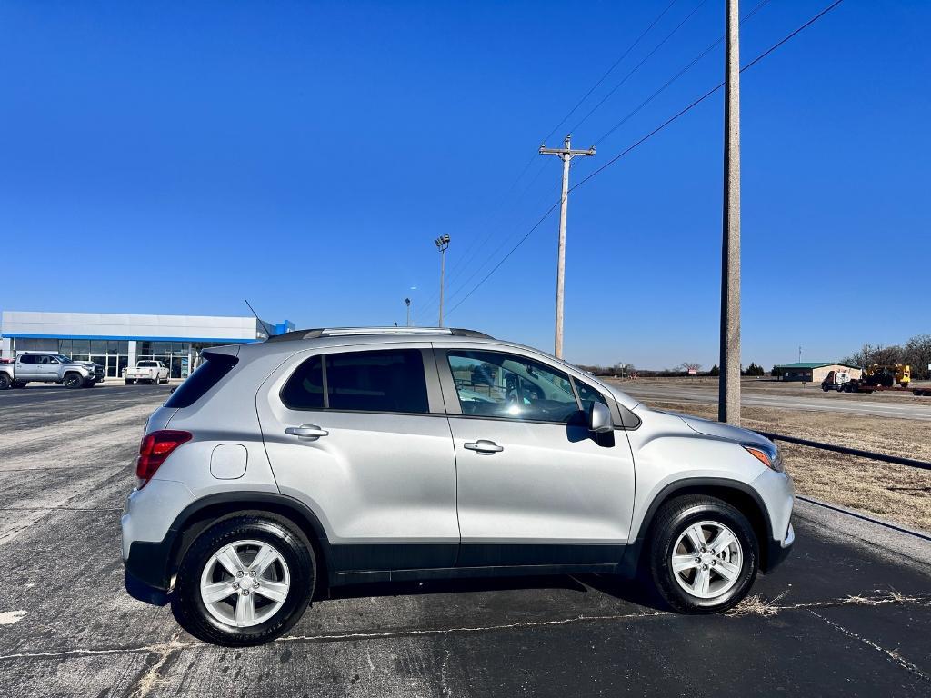 used 2022 Chevrolet Trax car, priced at $17,756