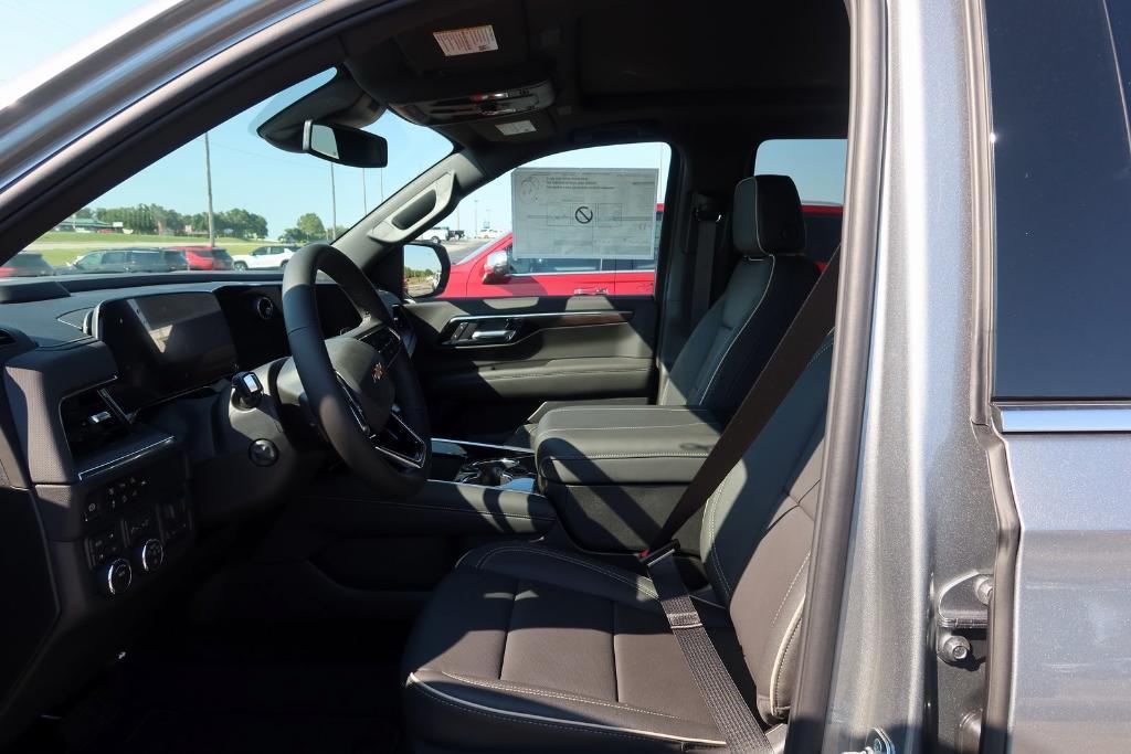 new 2025 Chevrolet Tahoe car, priced at $79,323