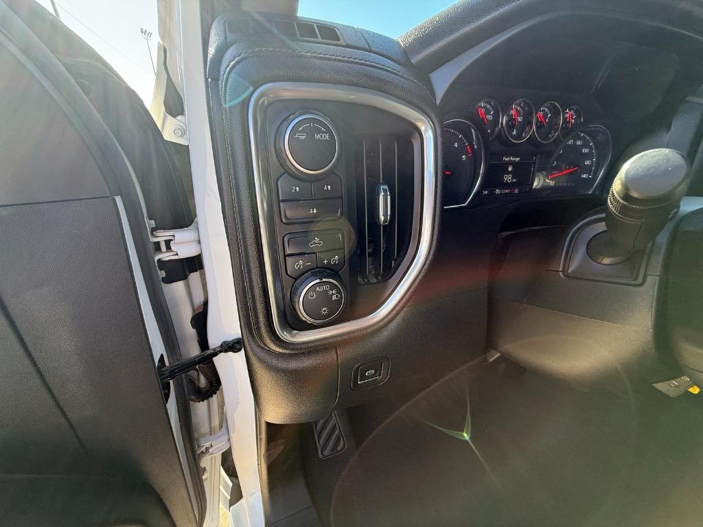 used 2021 Chevrolet Silverado 2500 car, priced at $38,264