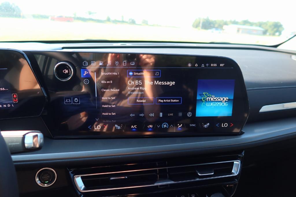 new 2025 Chevrolet Traverse car, priced at $43,291