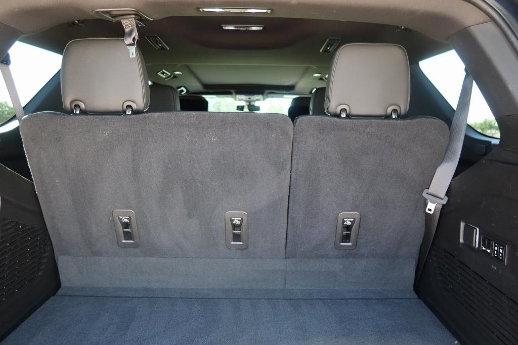 used 2021 GMC Yukon car, priced at $46,915