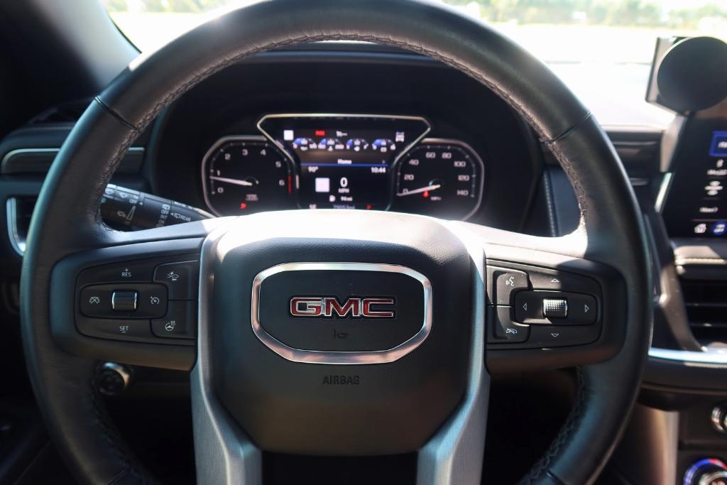 used 2021 GMC Yukon car, priced at $46,915