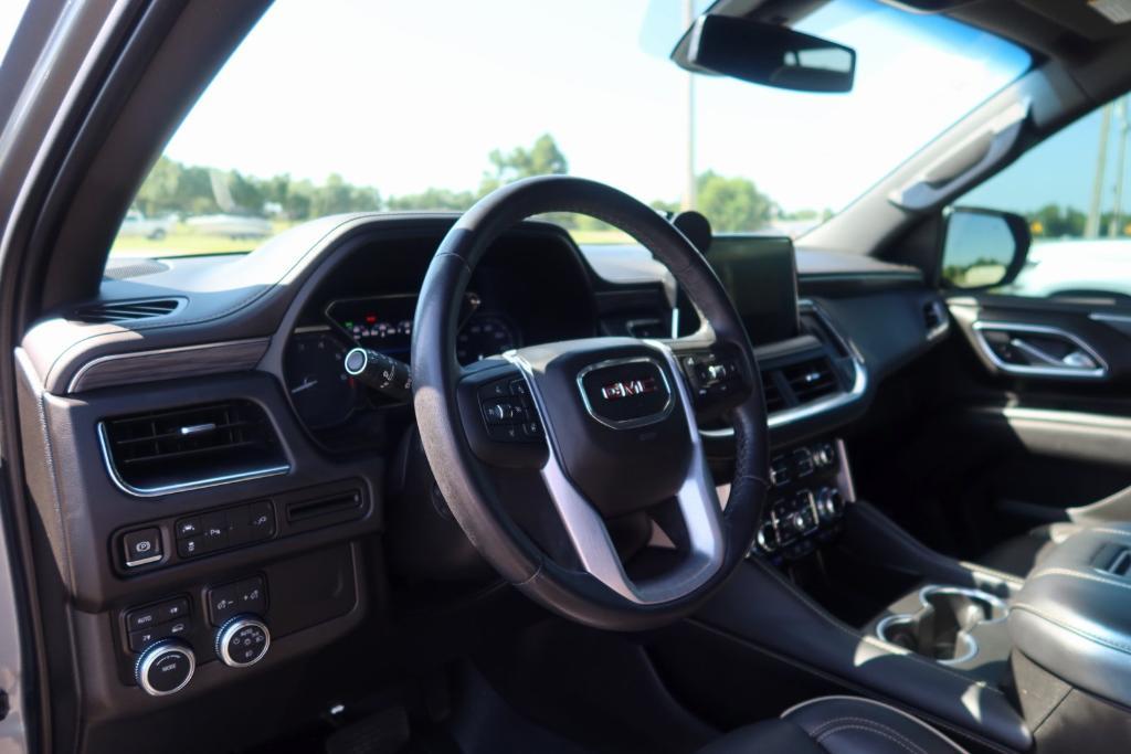 used 2021 GMC Yukon car, priced at $46,915
