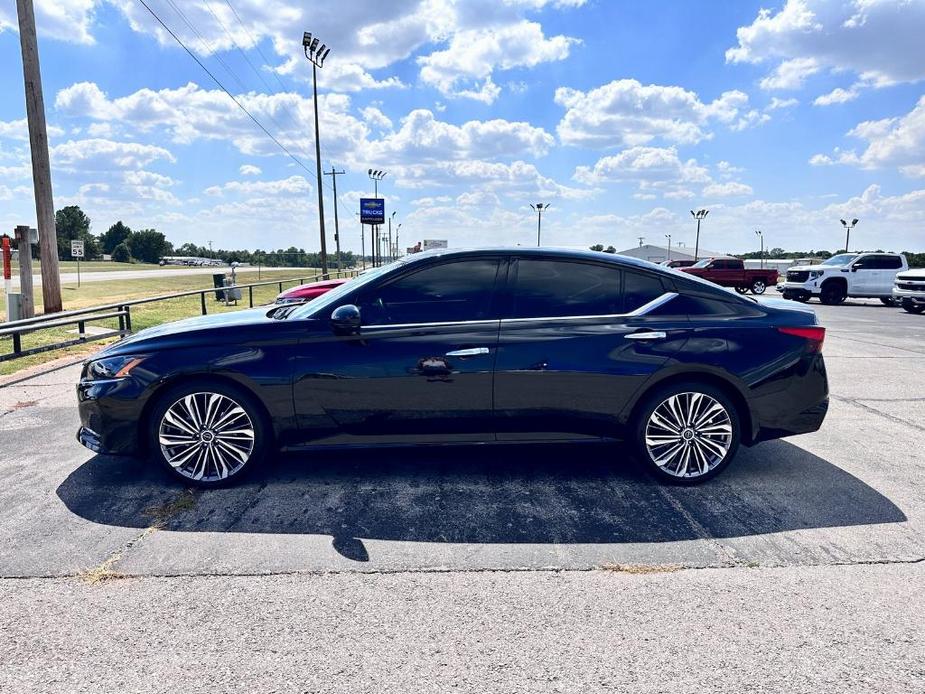 used 2023 Nissan Altima car, priced at $24,866