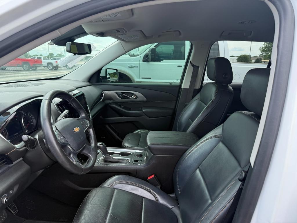 used 2020 Chevrolet Traverse car, priced at $19,690