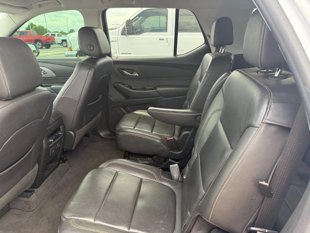 used 2020 Chevrolet Traverse car, priced at $19,690