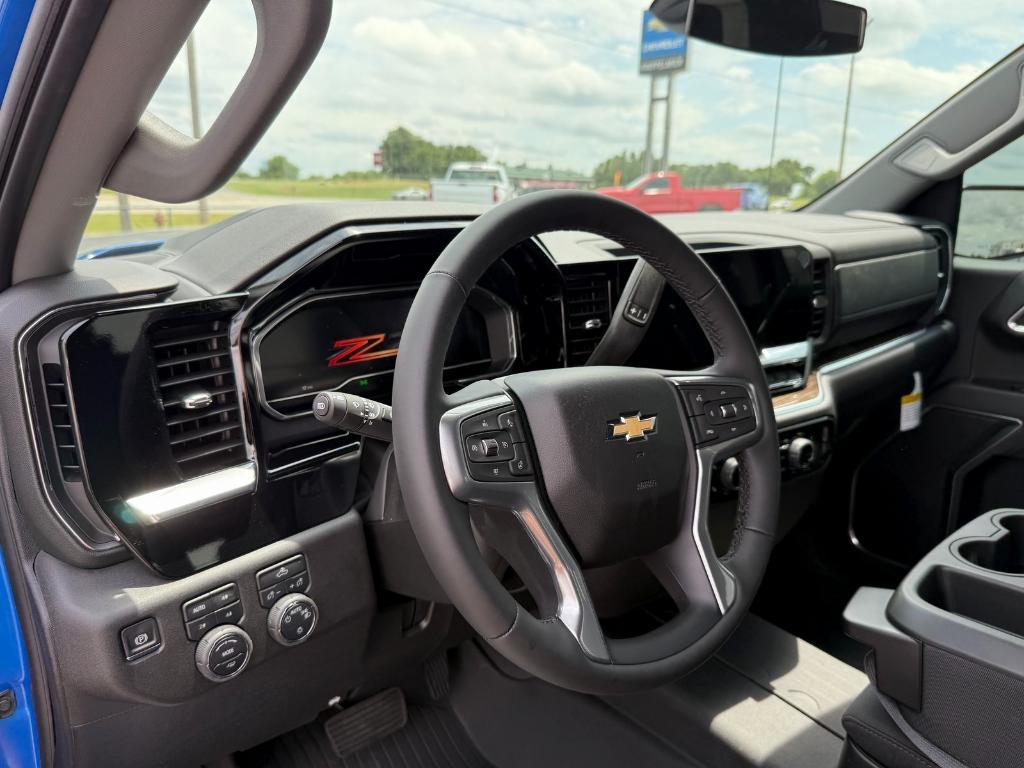 new 2025 Chevrolet Silverado 1500 car, priced at $54,036
