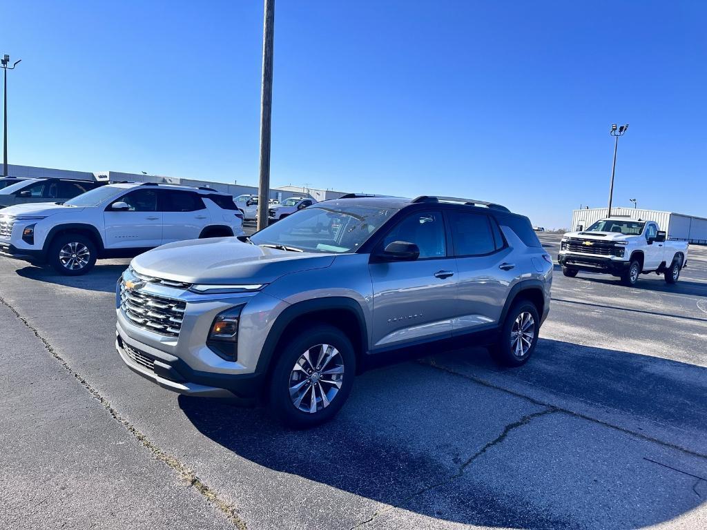 new 2025 Chevrolet Equinox car, priced at $32,962