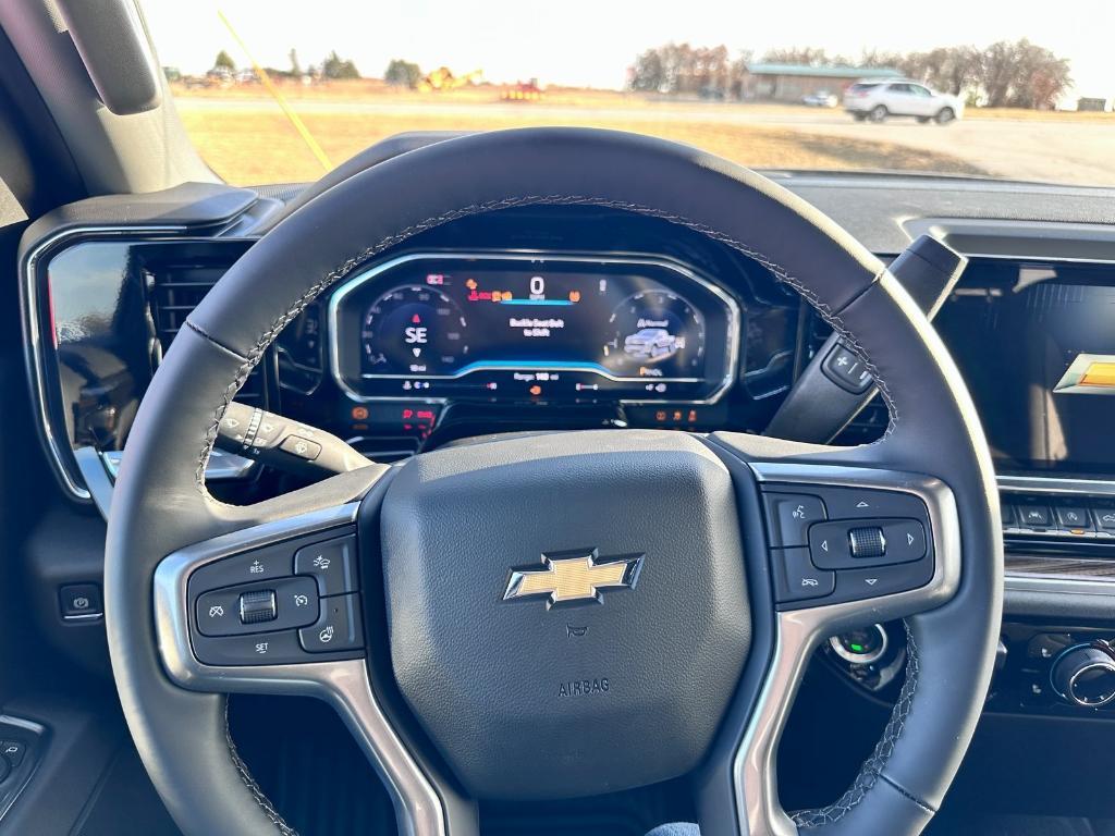 new 2025 Chevrolet Silverado 1500 car, priced at $55,675