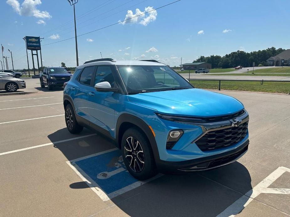 new 2025 Chevrolet TrailBlazer car, priced at $31,000