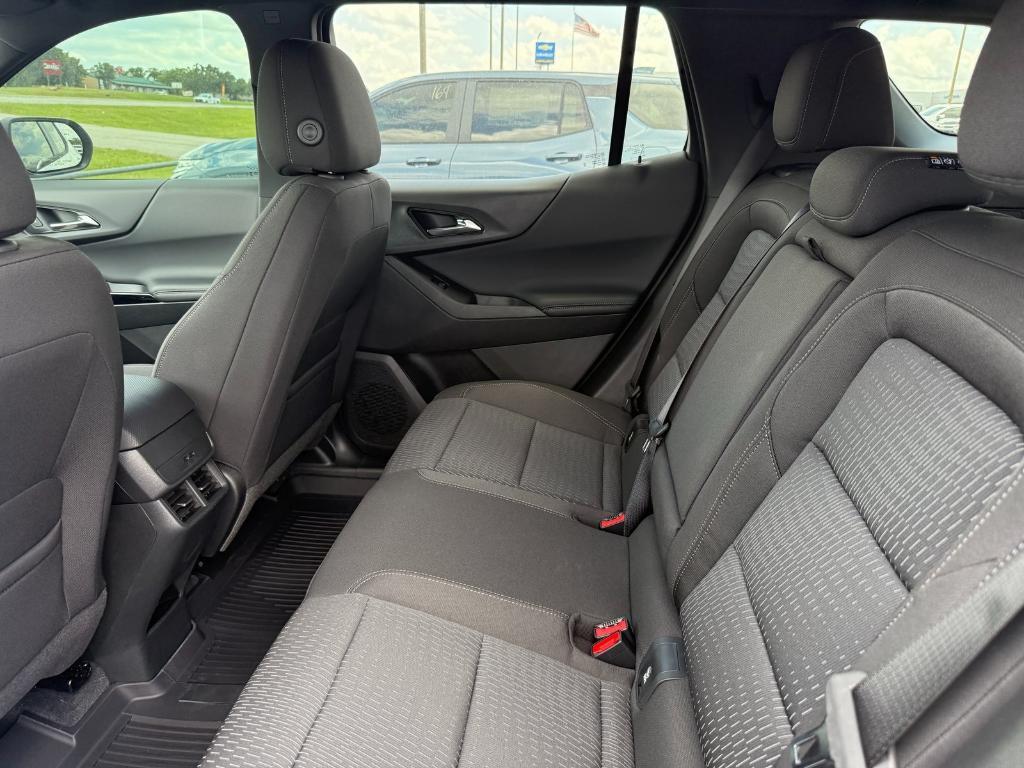 new 2026 Chevrolet Equinox car, priced at $31,817