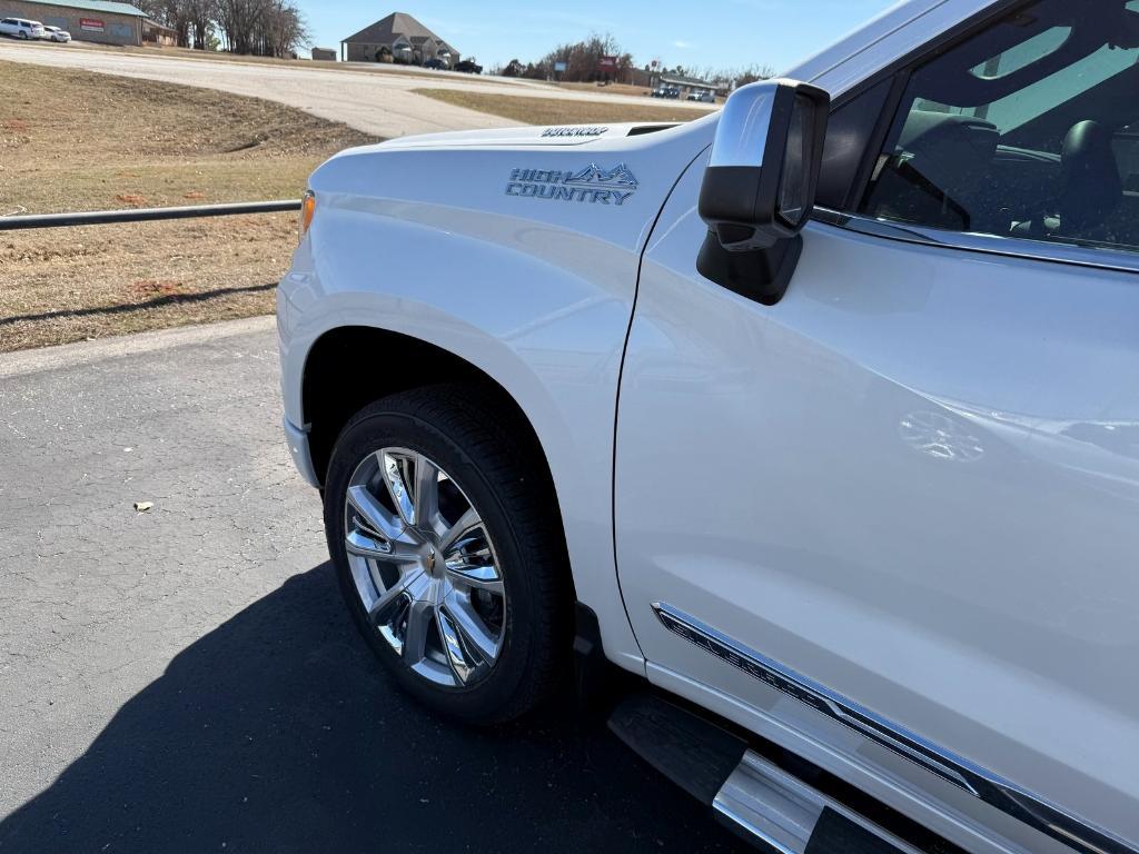new 2025 Chevrolet Silverado 1500 car, priced at $68,319