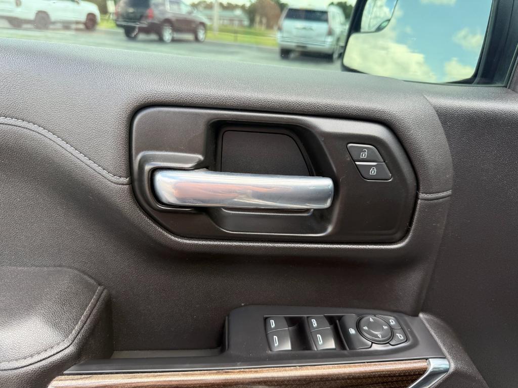used 2021 Chevrolet Silverado 1500 car, priced at $35,292
