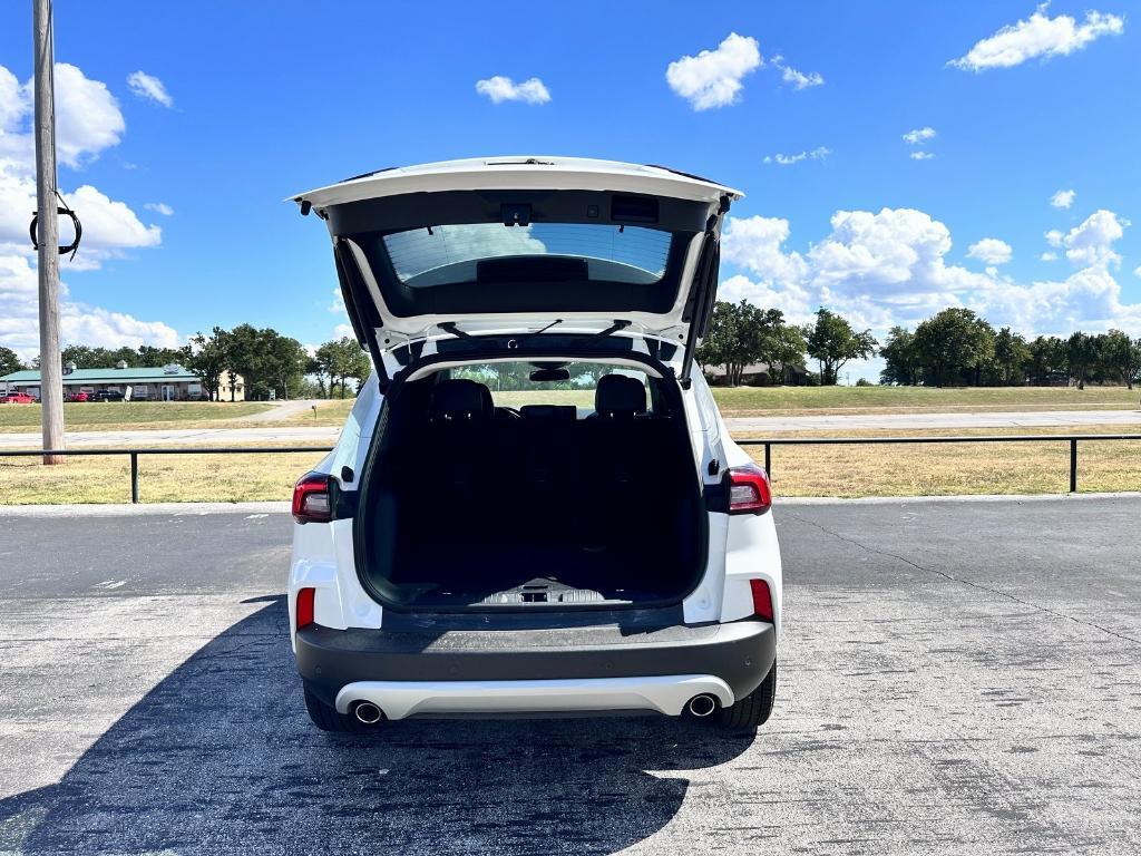 used 2023 Ford Escape car, priced at $30,525