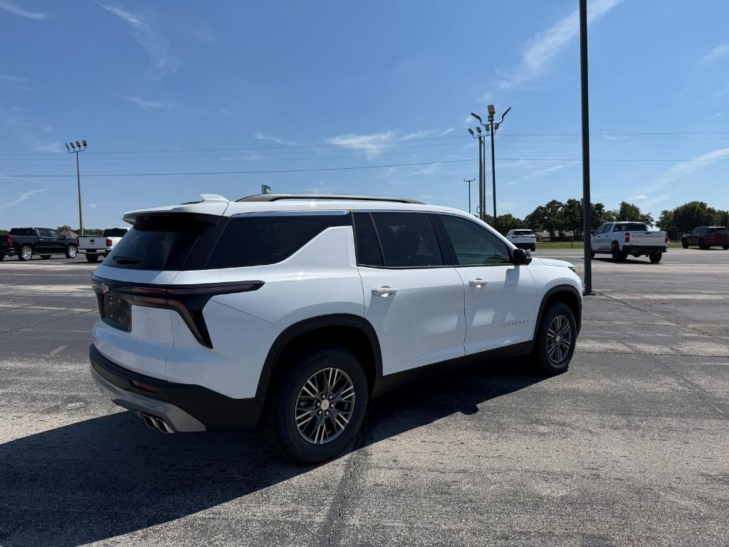 new 2026 Chevrolet Traverse car, priced at $45,275