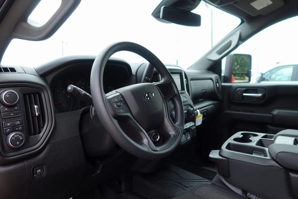 new 2025 Chevrolet Silverado 2500 car, priced at $65,556