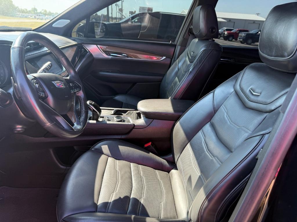 used 2020 Cadillac XT6 car, priced at $23,939
