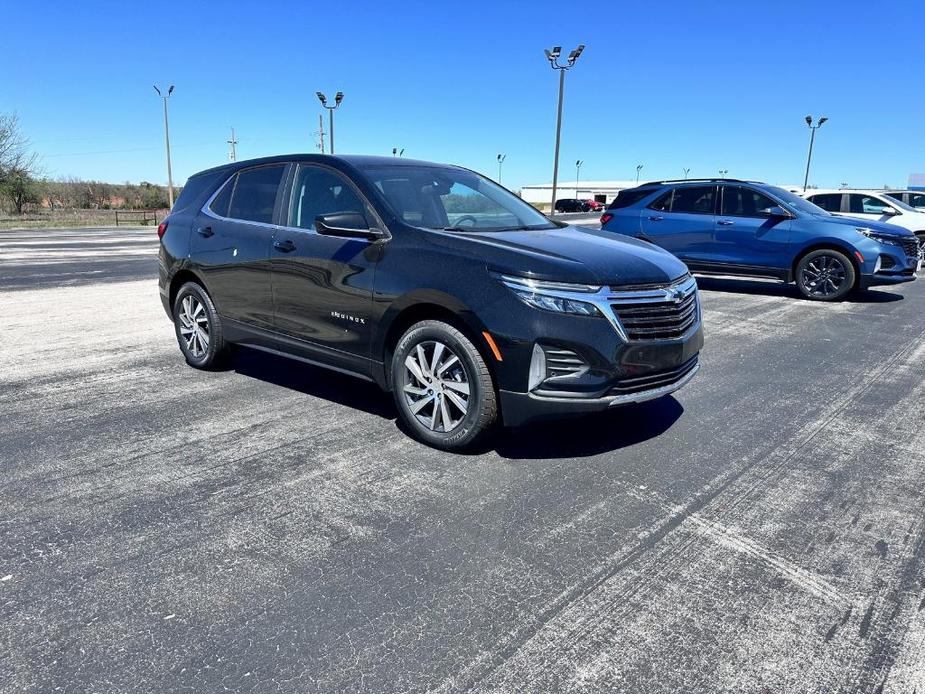 new 2024 Chevrolet Equinox car, priced at $28,716