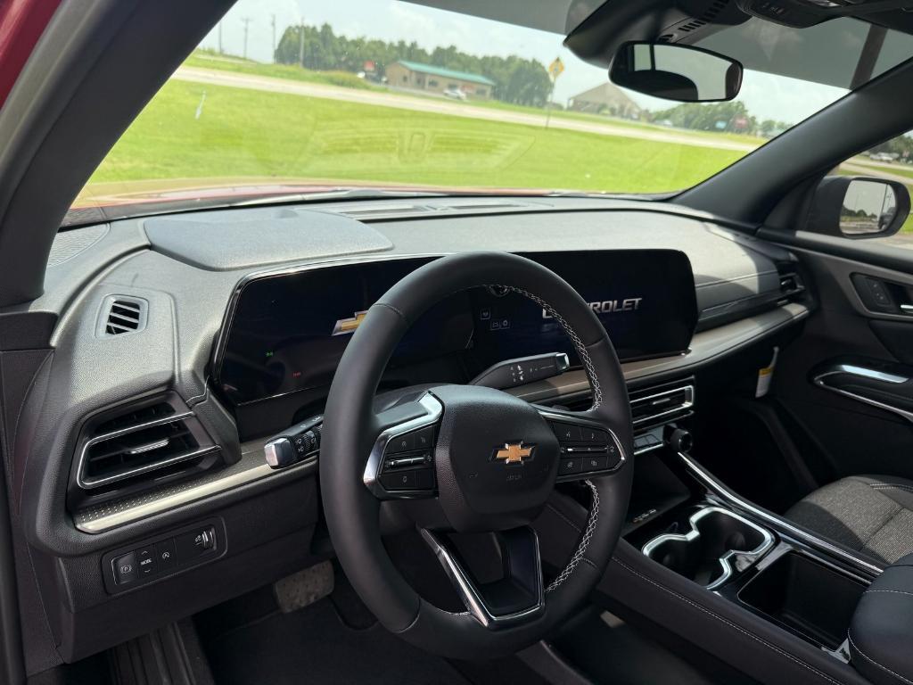 new 2025 Chevrolet Traverse car, priced at $45,590