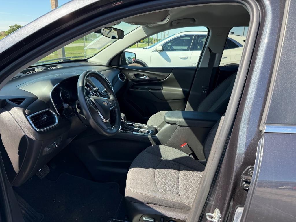 used 2022 Chevrolet Equinox car, priced at $19,445