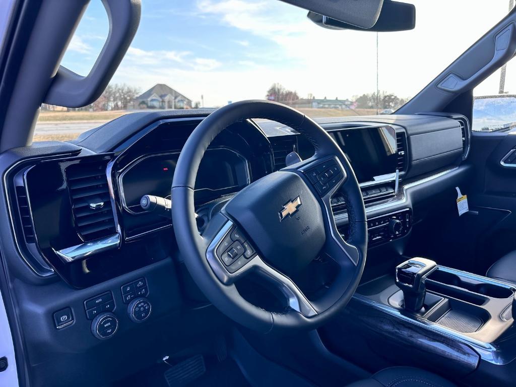 new 2025 Chevrolet Silverado 1500 car, priced at $60,186