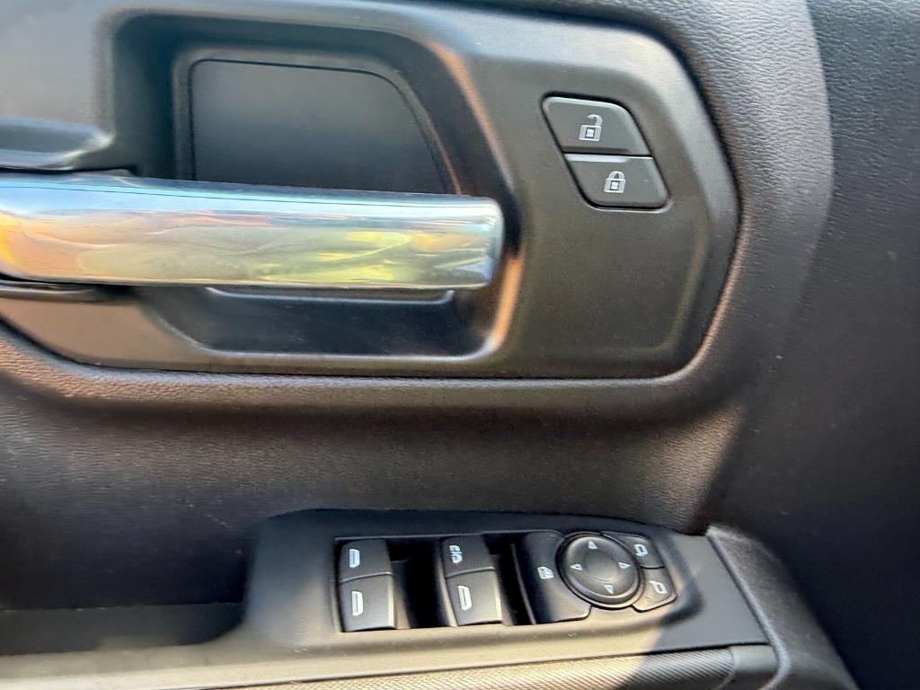 used 2023 Chevrolet Silverado 1500 car, priced at $41,998
