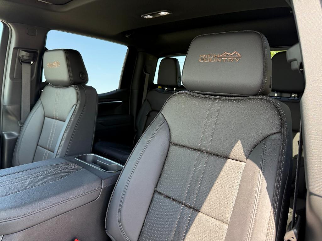 new 2025 Chevrolet Silverado 1500 car, priced at $70,305
