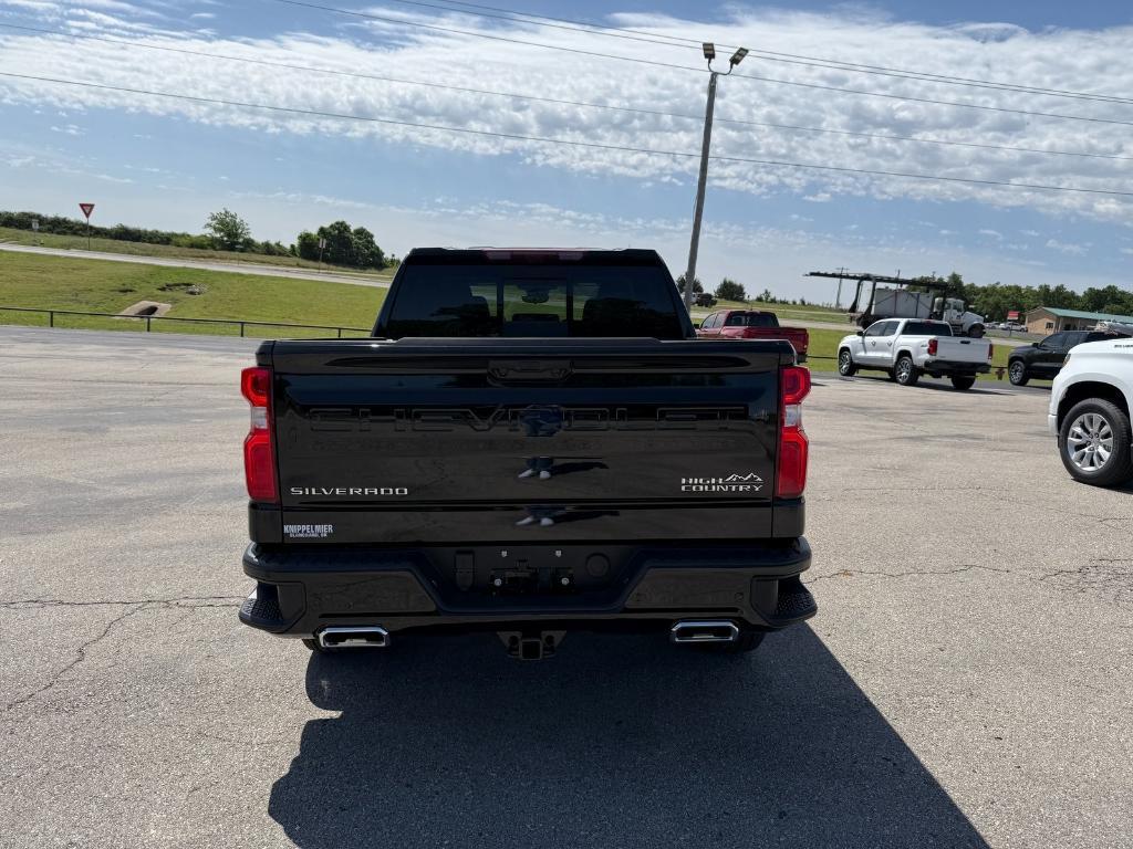 new 2025 Chevrolet Silverado 1500 car, priced at $70,305