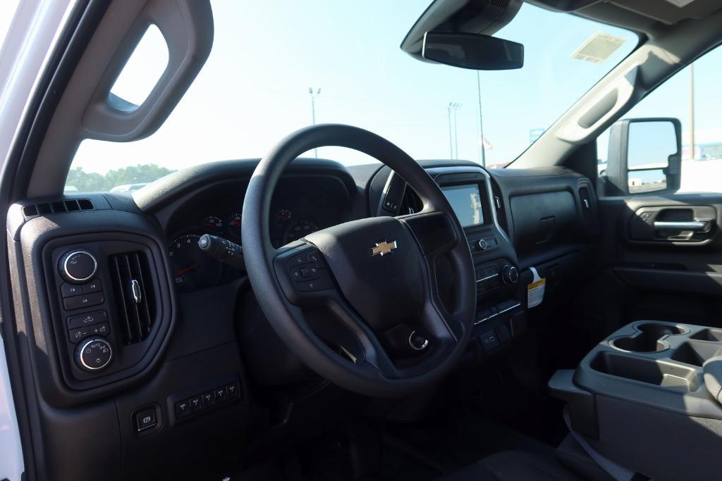 new 2025 Chevrolet Silverado 2500 car, priced at $51,787