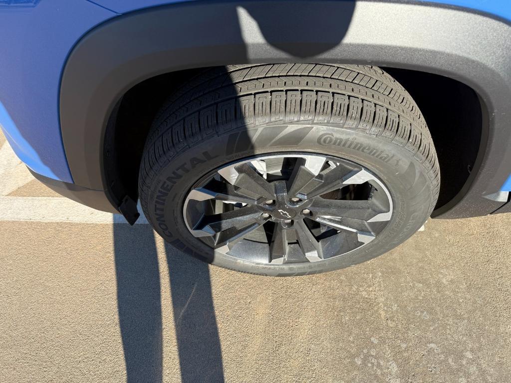 new 2026 Chevrolet Equinox car, priced at $35,173