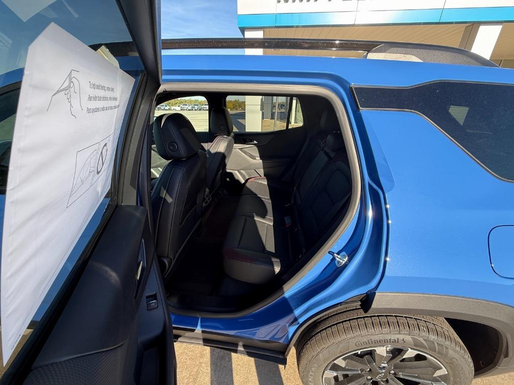 new 2026 Chevrolet Equinox car, priced at $35,173