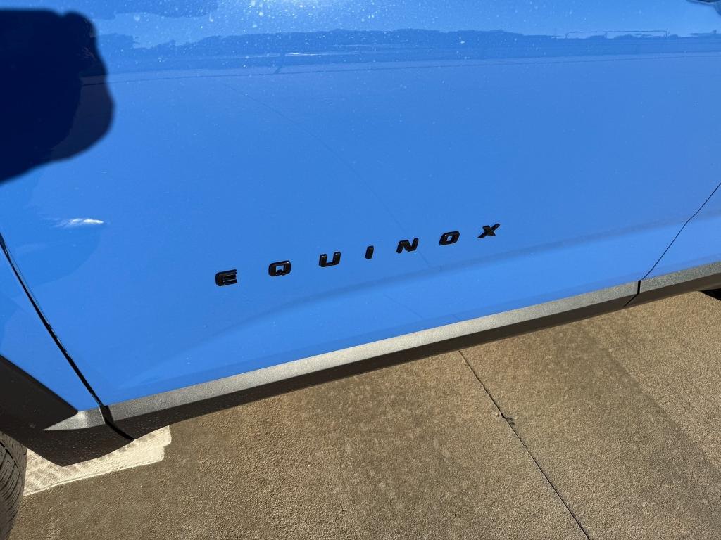 new 2026 Chevrolet Equinox car, priced at $35,173